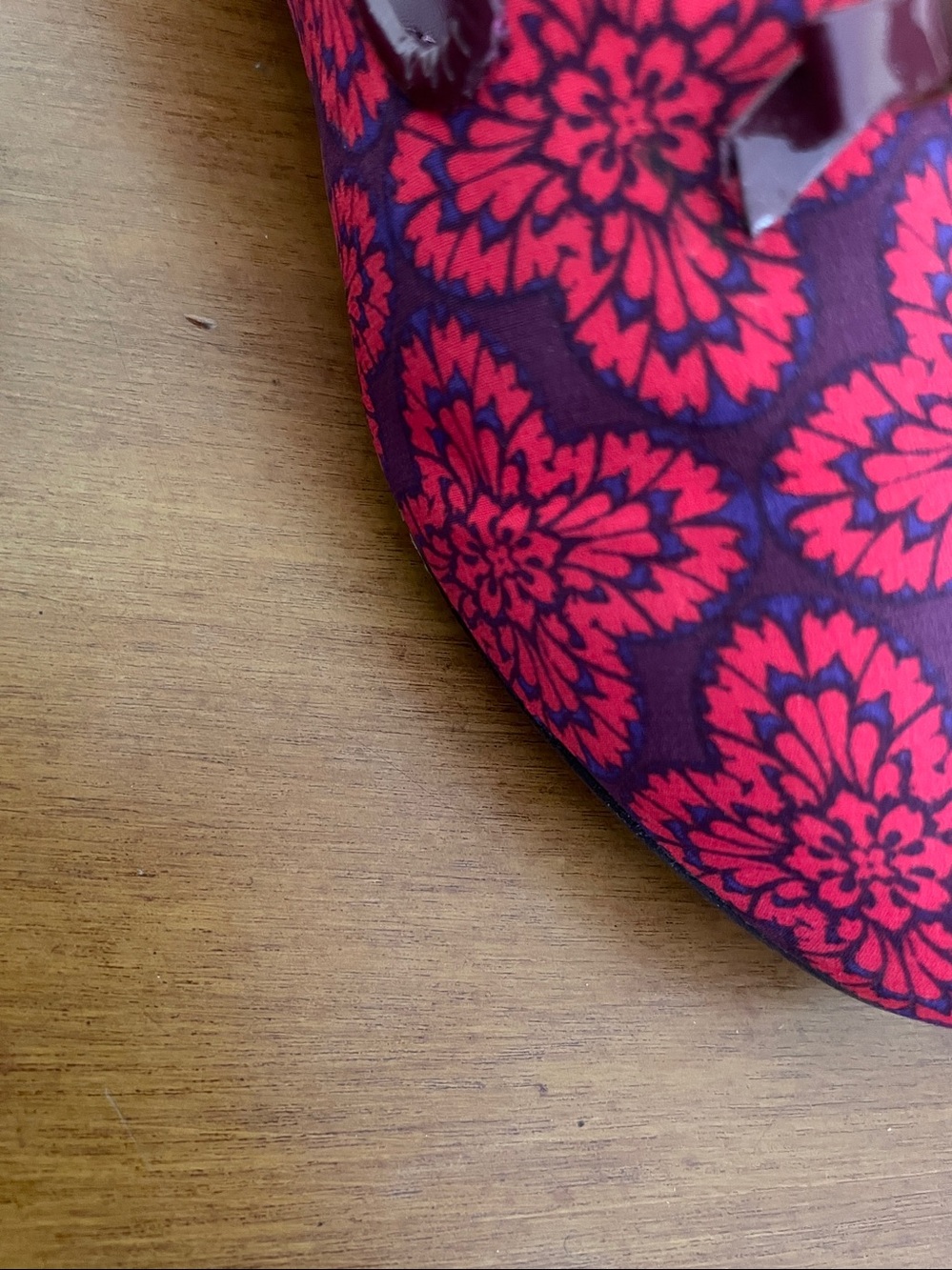 Tory Burch Chandra “Retired” Kariba Print Red/Purple Smoking Loafers Sz 9 - Picture 16 of 16